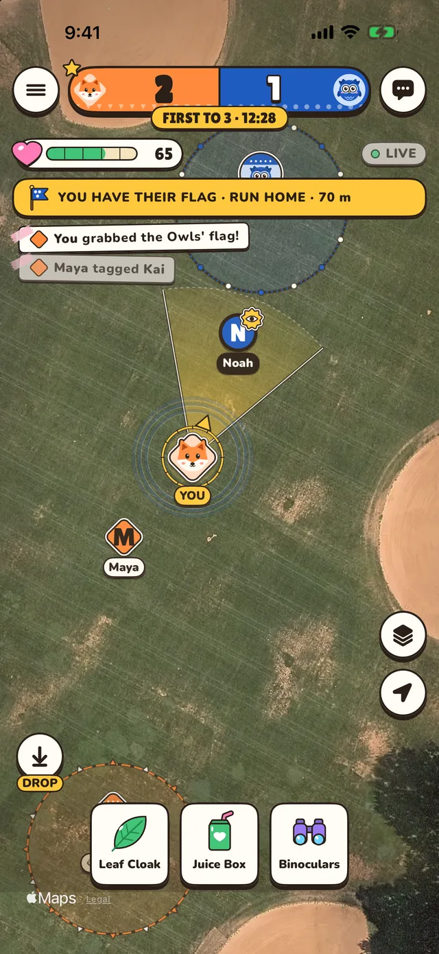 The Foxes & Owls app mid-match: you've grabbed the Owls' flag and are running home across the park, an Owl caught in your flashlight beam, the score, your health and your goodies.